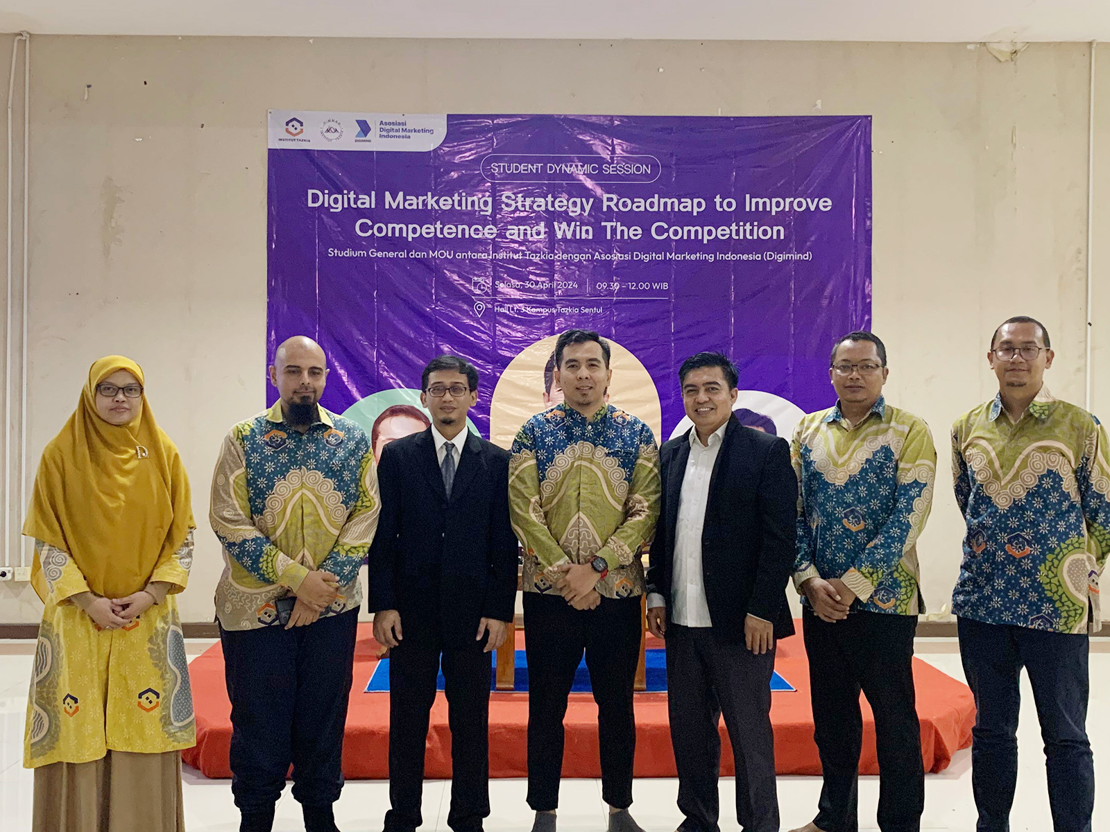 Menyongsong Era Digital Institut Tazkia Menggelar Student Dynamic Session tentang Strategi Pemasaran Digital