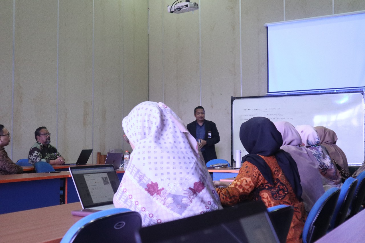 Wiku Suryomurti Accounting Theory