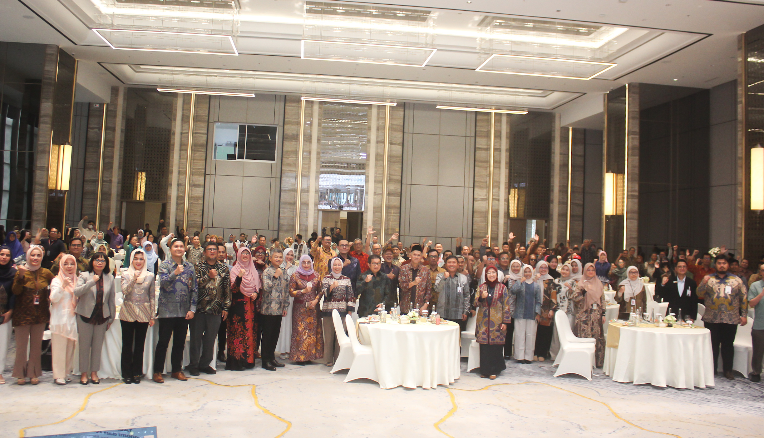 Foto Bersama ISEI 2026