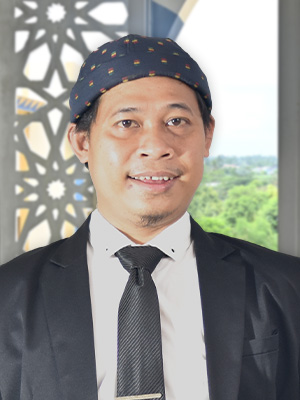 Nurizal Ismail, S.E.I, MA, PhD