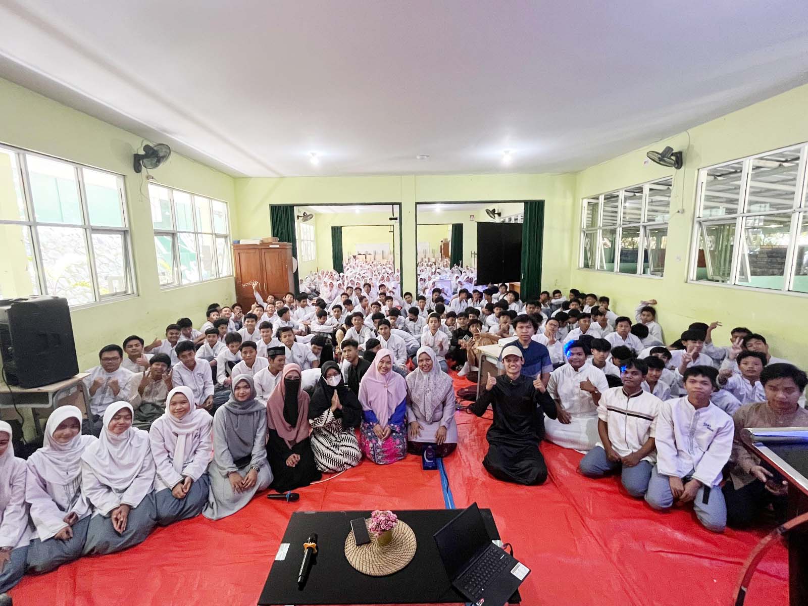 Murid SMAN 1 Babakan Madang