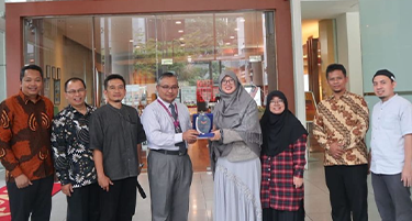 Rektor Tazkia Bogor Berkunjung ke Sejumlah Lembaga Di Malaysia